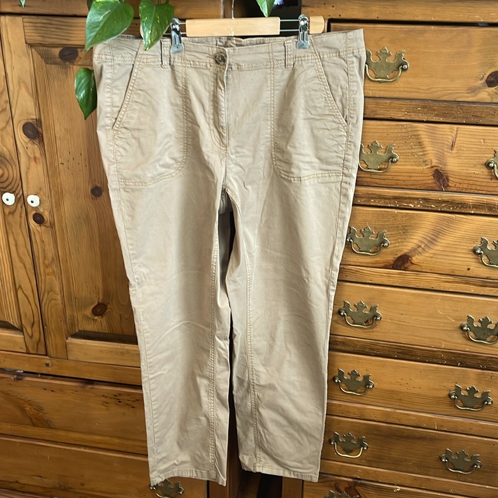 🌸Love & Legend cotton beige pants